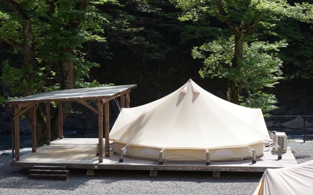 suterasupo-tu – Outside – Nishimera