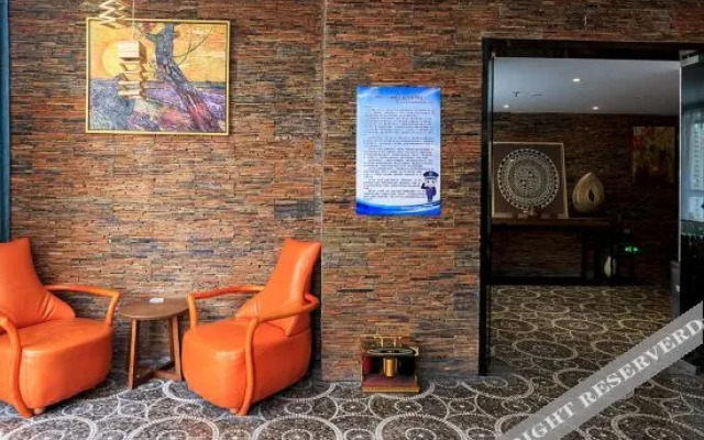 V International Apartment Hotel (Currently unavailable)