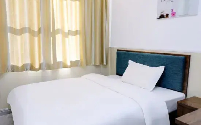 Jiaozhou Yiyun Hotel (Qingdao Jiaodong International Airport)