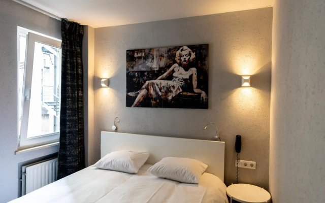 Hotel Bristol