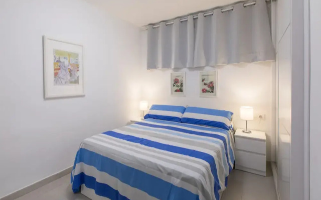 Tenerife South Shore Apartament, Coastal Lifestyle