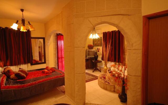 Michal's Suites