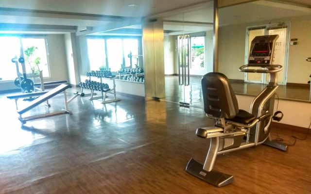 Full Furnished 2BR The Oak Tower Apartment