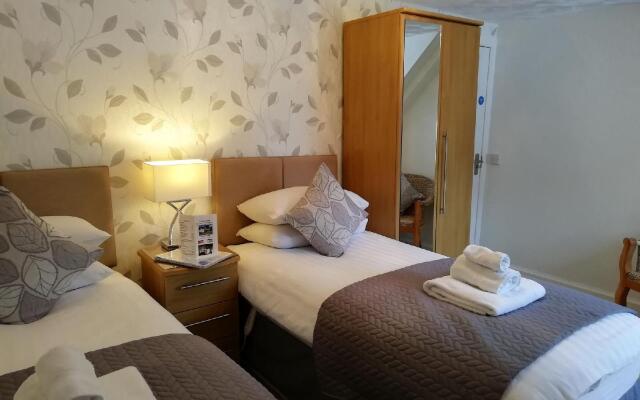 Carrmoor Guest House