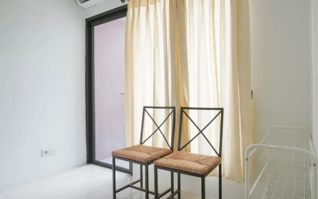 Comfort and Simply Studio Tamansari Semanggi Apartment