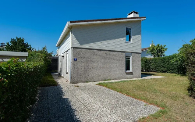 Bungalow Near Oosterschelde Beach
