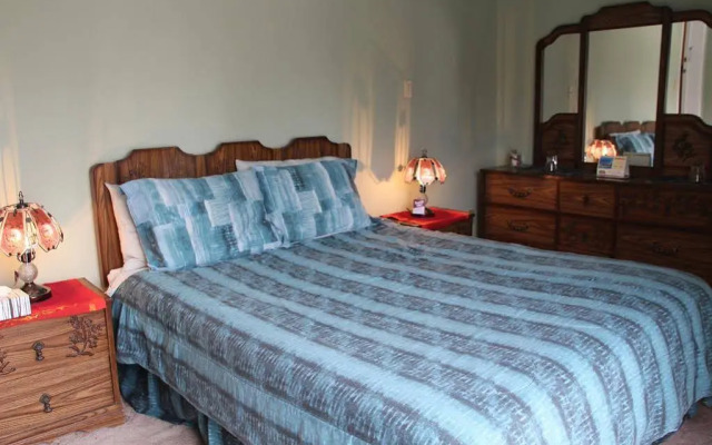 Leah Jane's Bed & Breakfast