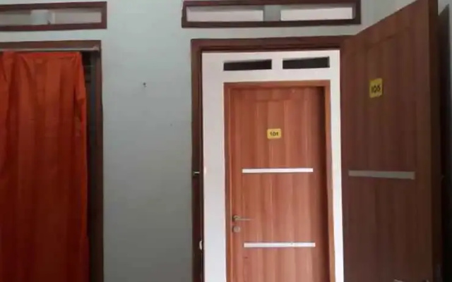 Wisma Jasmine Syariah - Guesthouse in Palembang - Photo 4
