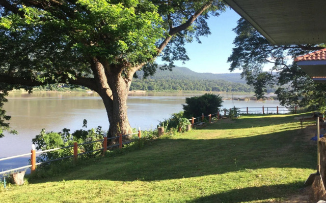 Khong Chiam Orchid Riverside Resort