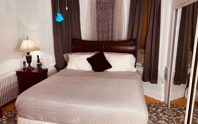 Room-7 Private Room With Jacuzzi, Massag
