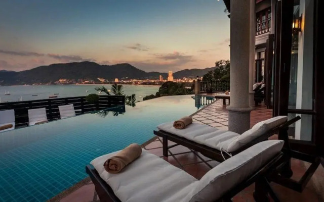 Grand Sea View 5BR Villa Sukadara Patong
