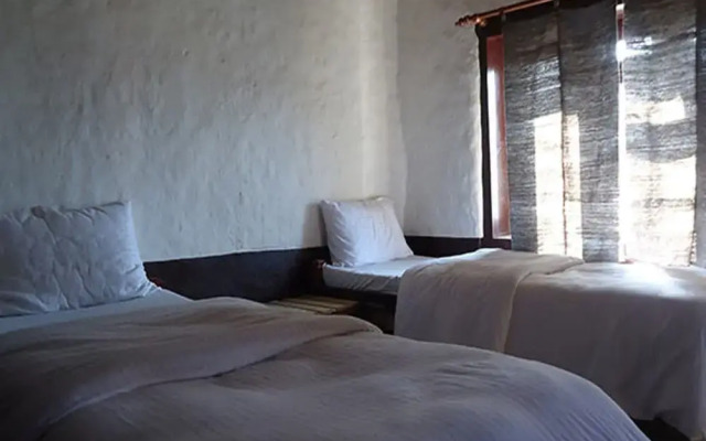 Red House Lodge