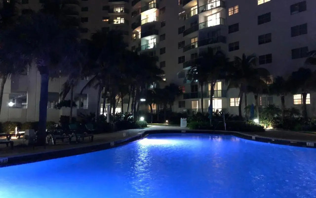 Tides - Private Condo