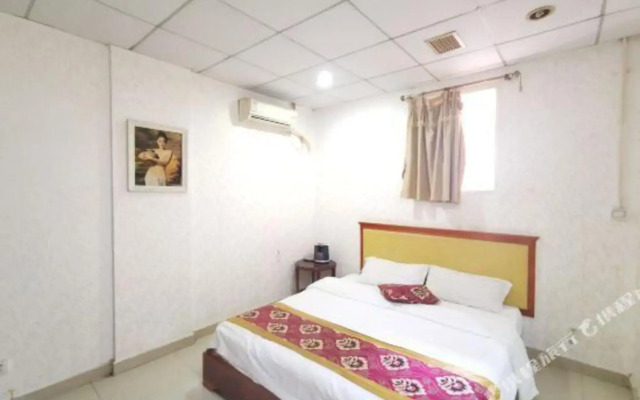 Yuanyue Business Hotel