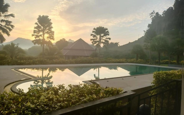 Takhun Mountain View Hotel