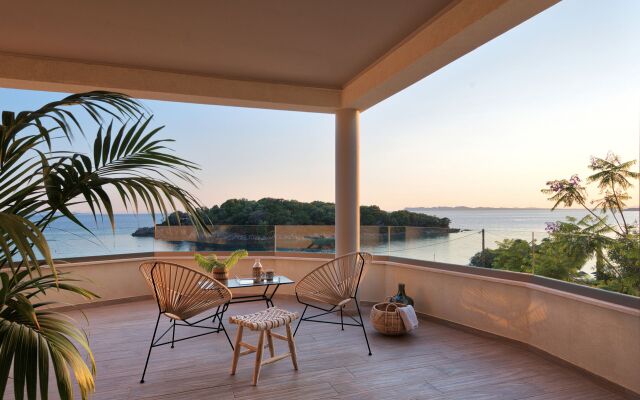 Prima Vista Beachfront Boutique Hotel