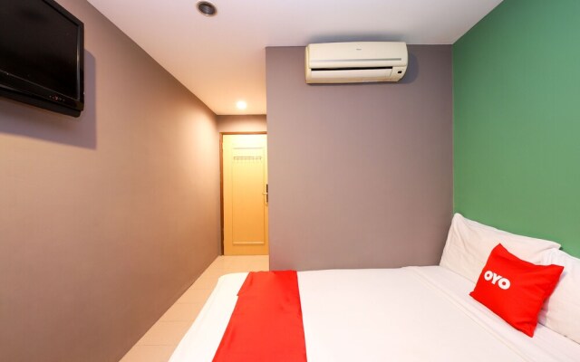 Oyo 89688 Alor Street Hotel