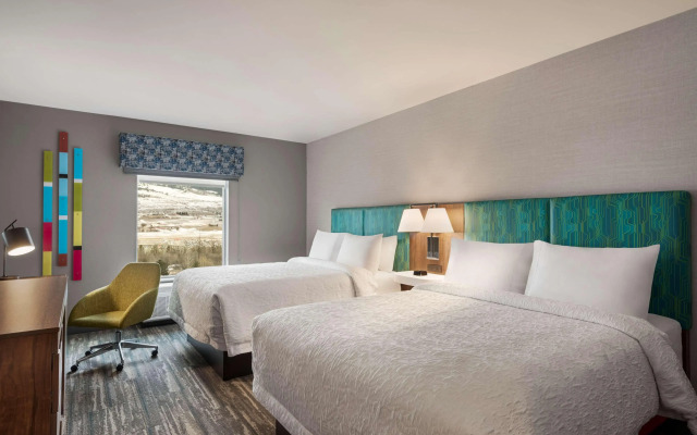 Hampton Inn & Suites by Hilton Kelowna Airport