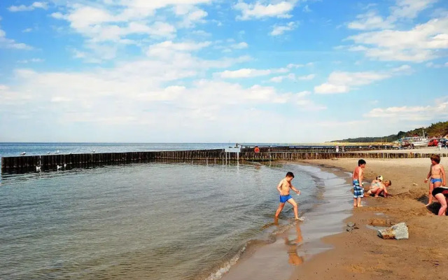 Cottage in Jaroslawiec Near Seaside Beach