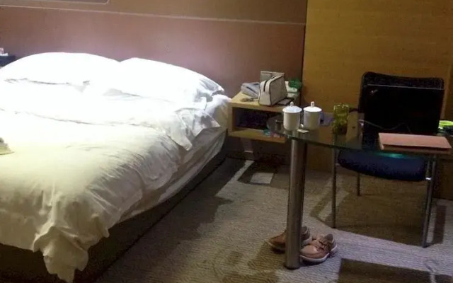 Yantai Tonghui Hotel