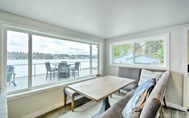 Lakefront Bremerton Vacation Rental w/ Deck!