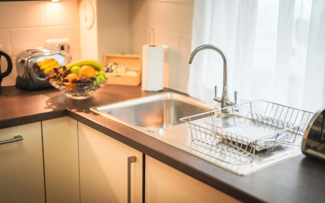 The Knight Residence Apartments by Mansley