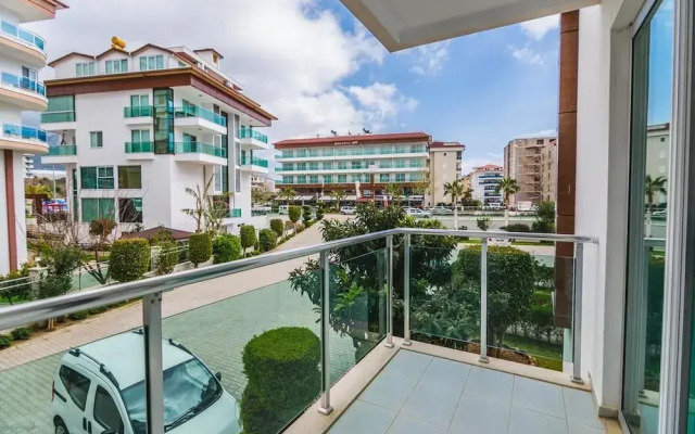 Seven Stars Apartments