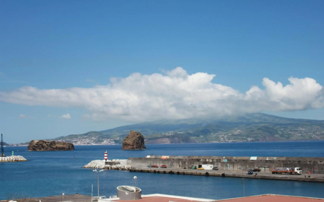 Hotel Caravelas
