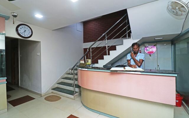 OYO 12769 Hotel Artland