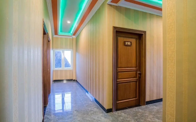 Oyo 975 Cita Mandiri Residence Syariah