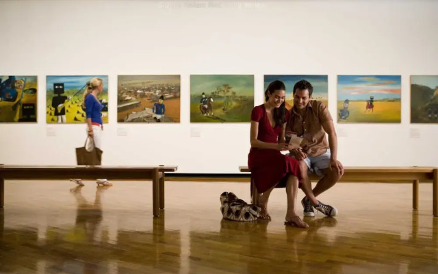 Modern 1-bed Apartment With Parking