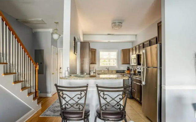 Luxury Charleston Waterfront Getaway