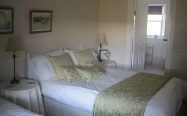 Kerrysdale House