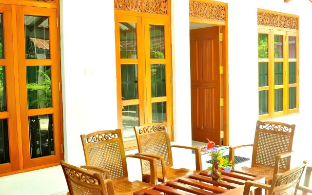 Nethmi Villa