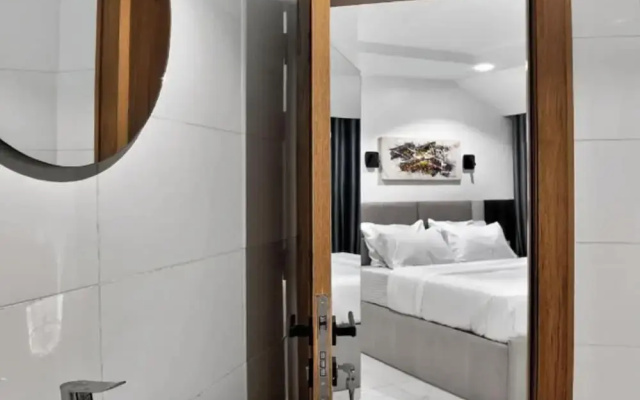 GrandServe Luxury Apartments