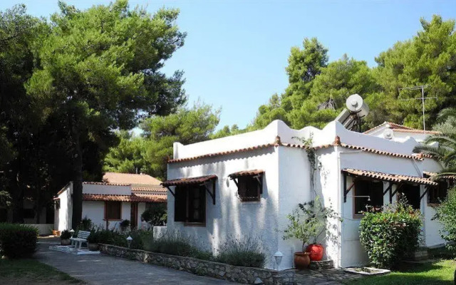 Paraschos Studios