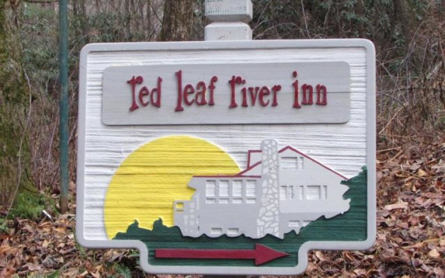 Red Leaf River Inn