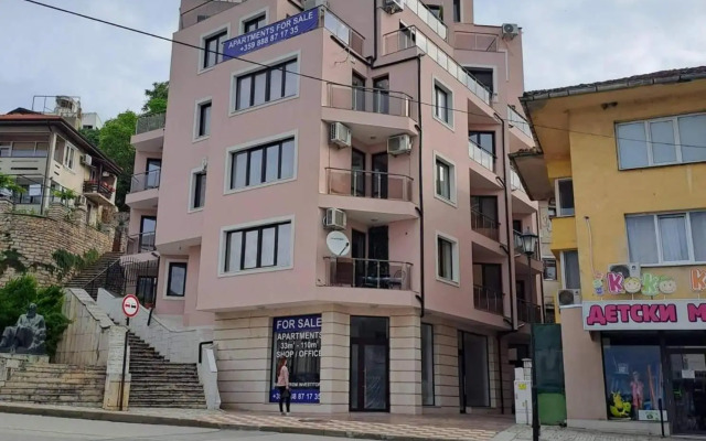 Апартамент Амира 3