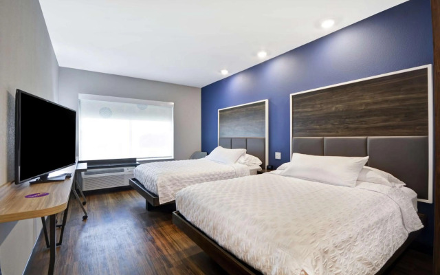 Tru by Hilton Sumter