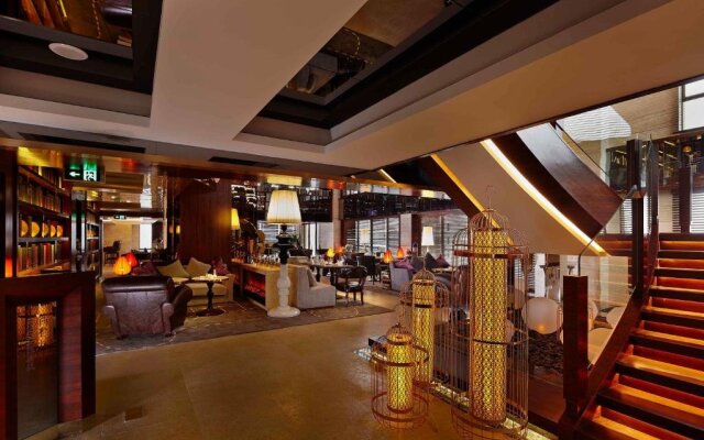 Legend International Hotel