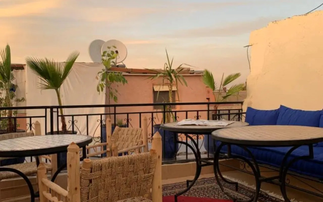 Hostel BE 20