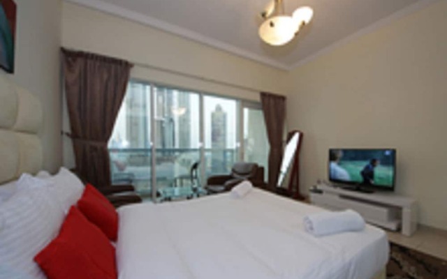Beautiful Studio Walking Distance to Dubai Mall