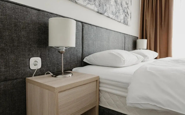 Yes Botanical Apartments