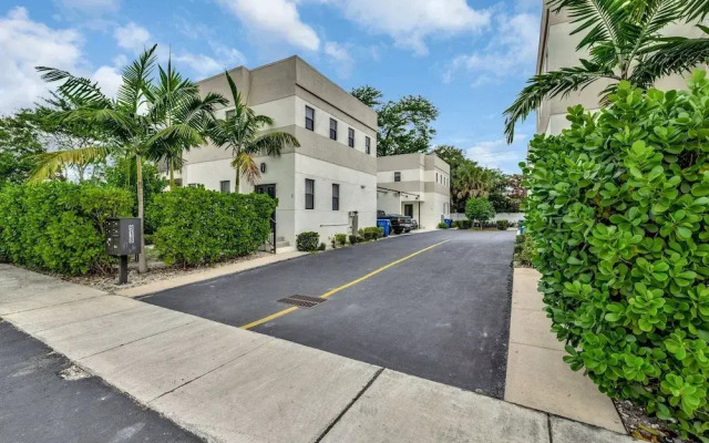 Townhome-10 mins to FTL Beach & Downtown