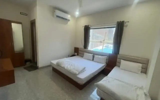 Goroomgo Garima Ujjain