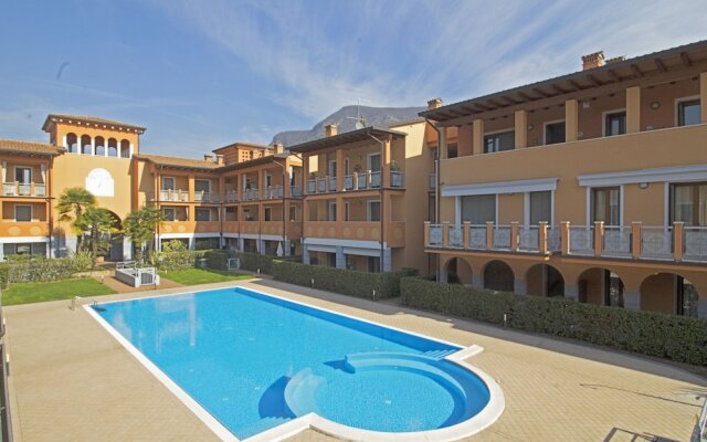 Il Parco Luxury Apartment