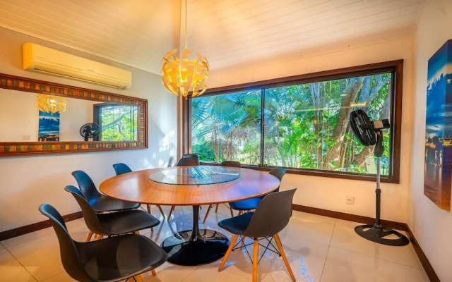 Bz51Casa no centro 4 suítes sauna priv