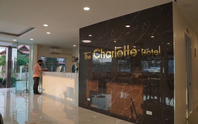 The Charlotte Smart Hotel Lopburi