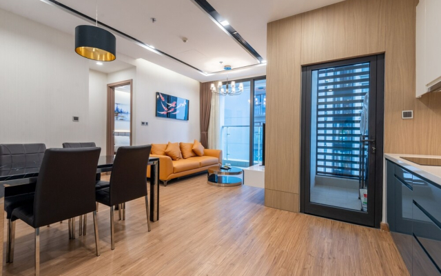 Lux Apartment 1Br Vinhomes Metropolis Gr