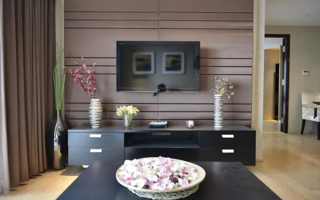 Locca Service Apartment